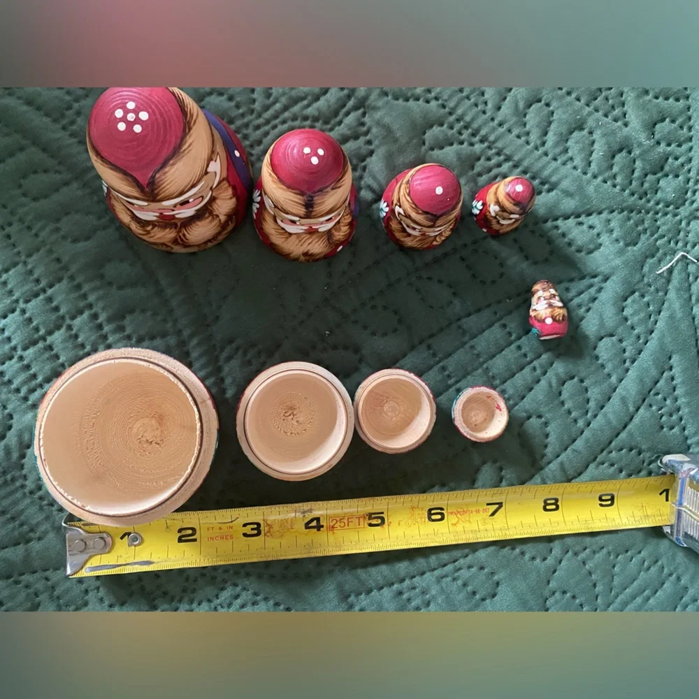 Hand-Painted Santa Matryoshka Doll Wood 🎅🏻